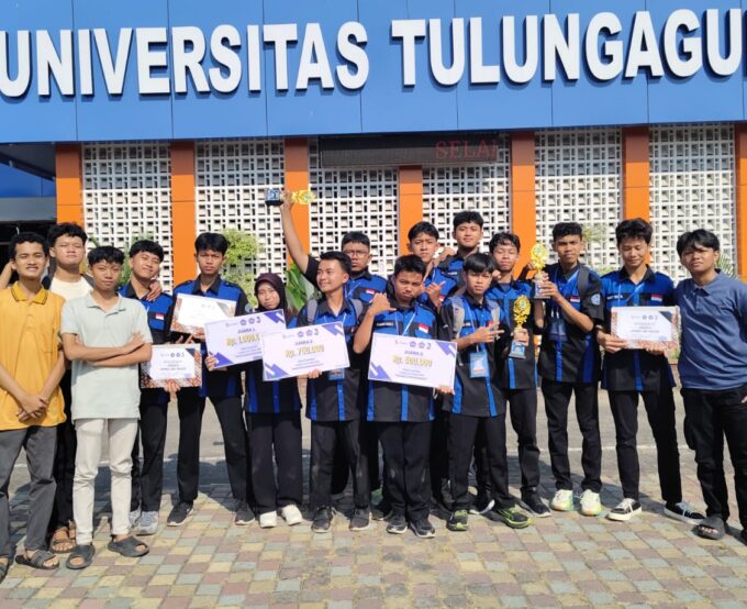 Prestasi Gemilang Kontingen SMAN 1 Durenan di Ajang Line Tracer UNITA
